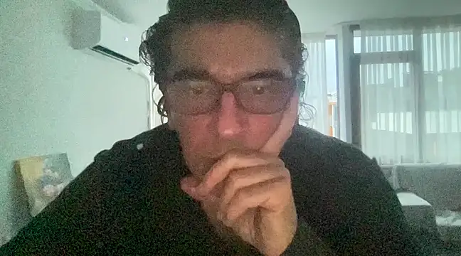 ALPHANDRE online show from February 12, 2025, 3:38 pm