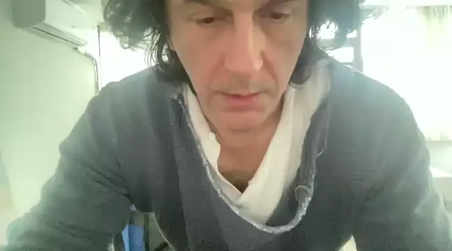 ALPHANDRE online show from February 17, 2025, 12:38 pm