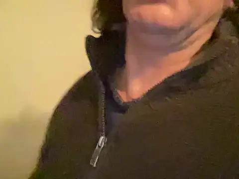 ALPHANDRE online show from February 25, 2025, 5:52 am