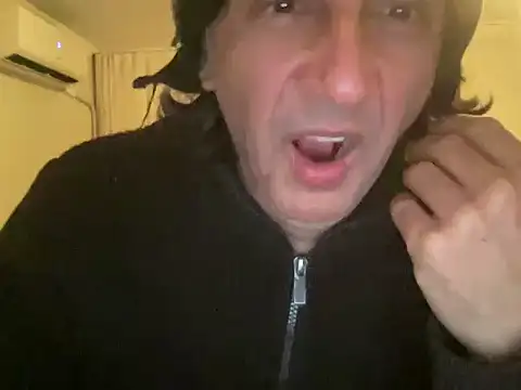 ALPHANDRE online show from February 25, 2025, 6:09 pm