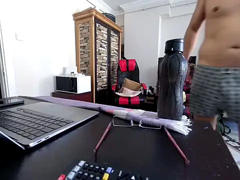 ALPHANDRE online show from September 22, 2025, 10:17 am