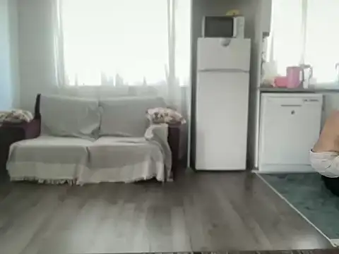 ALPHANDRE online show from October 17, 2025, 8:17 am