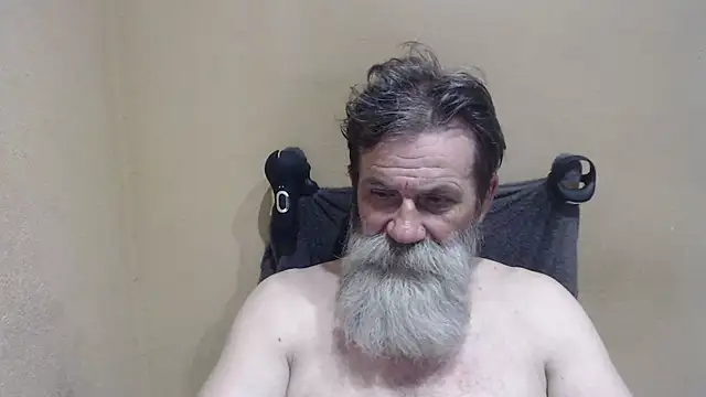 Snapshot of AlexNudo chatting on June 21, 2026, 12:52 pm AlexNudo online show from June 21, 2026, 12:52 pm