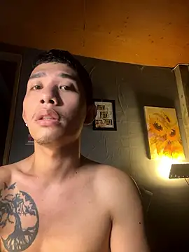 Snapshot of xlovercum chatting on January 13, 2026, 7:08 pm xlovercum online show from January 13, 2026, 7:08 pm