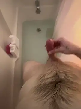 Snapshot of ThatTattooedGuy chatting on September 20, 2025, 4:41 pm ThatTattooedGuy online show from September 20, 2025, 4:41 pm