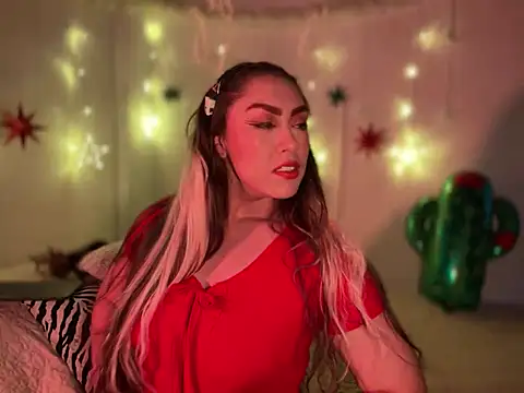 Im sophiie online show from December 5, 2024, 5:26 am