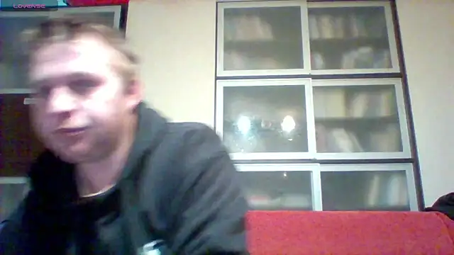 Snapshot of Matttthees chatting on January 9, 2025, 9:26 pm Matttthees online show from January 9, 2025, 9:26 pm