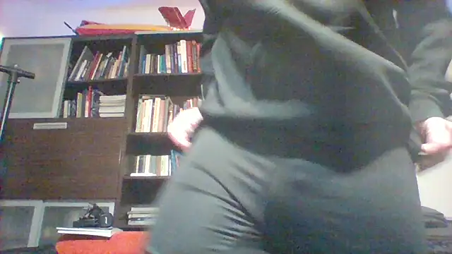 Snapshot of Matttthees chatting on February 27, 2025, 2:53 am Matttthees online show from February 27, 2025, 2:53 am