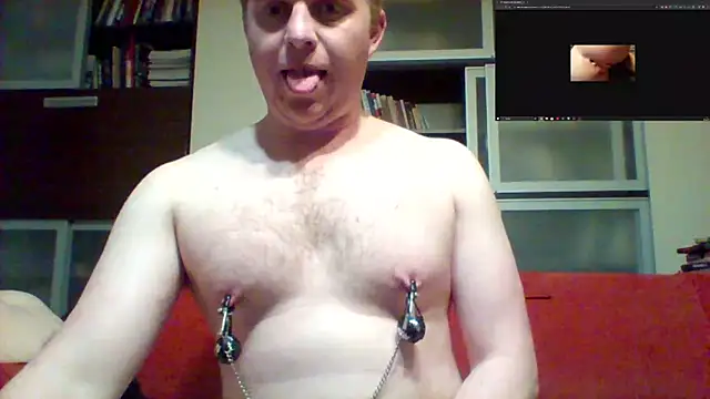 Snapshot of Matttthees chatting on March 9, 2025, 12:53 am Matttthees online show from March 9, 2025, 12:53 am