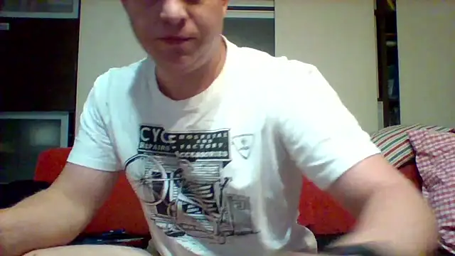 Snapshot of Matttthees chatting on September 29, 2025, 6:13 pm Matttthees online show from September 29, 2025, 6:13 pm