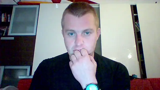 Snapshot of Matttthees chatting on October 16, 2025, 4:19 pm Matttthees online show from October 16, 2025, 4:19 pm