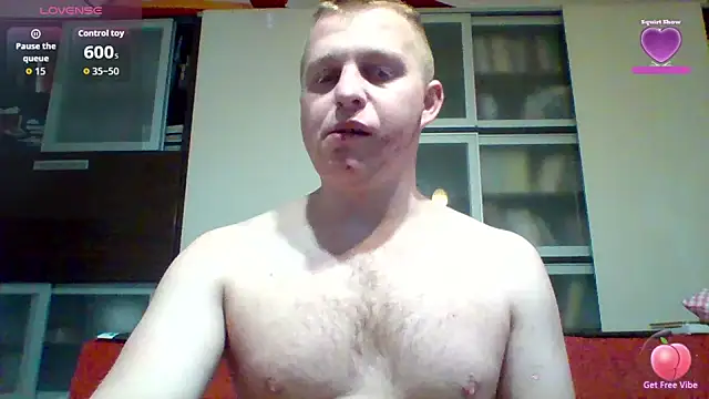 Matttthees online show from December 17, 2025, 2:12 pm