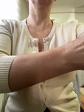 sweetmystery1 online show from March 8, 2026, 10:30 am