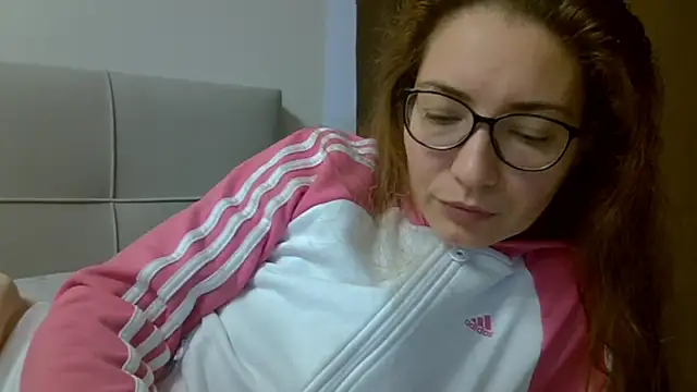 Ashleyspice online show from October 16, 2025, 7:09 am