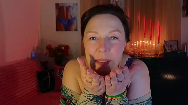 vanessawis  online show from March 8, 2026, 2:04 am