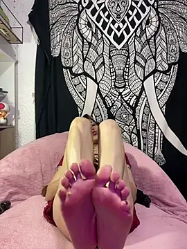 Boonny Boo01 online show from March 7, 2026, 7:16 am