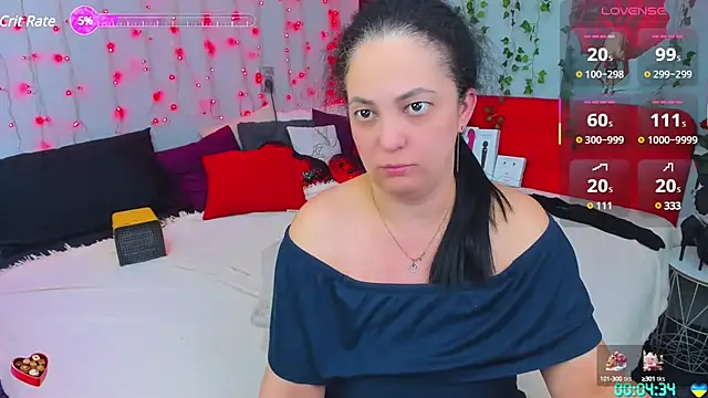 Snapshot of DarlingMilf chatting on January 19, 2025, 10:06 pm DarlingMilf online show from January 19, 2025, 10:06 pm