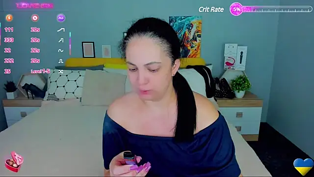 Snapshot of DarlingMilf chatting on February 3, 2025, 6:17 pm DarlingMilf online show from February 3, 2025, 6:17 pm