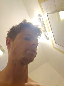 MikesR71 online show from November 18, 2025, 4:44 pm