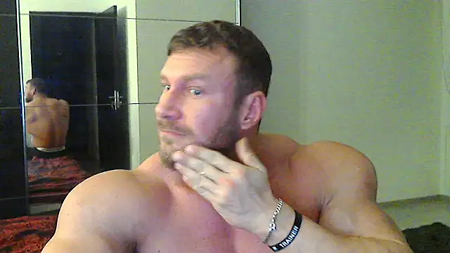 Snapshot of muscularkevin chatting on December 24, 2024, 2:12 pm muscularkevin online show from December 24, 2024, 2:12 pm