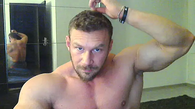 Snapshot of muscularkevin chatting on December 29, 2024, 2:21 pm muscularkevin online show from December 29, 2024, 2:21 pm