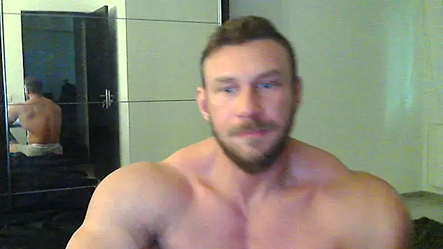 Snapshot of muscularkevin chatting on March 9, 2025, 2:32 pm muscularkevin online show from March 9, 2025, 2:32 pm