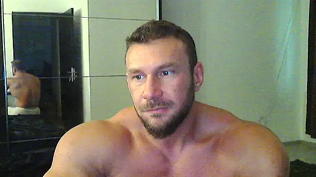 Snapshot of muscularkevin chatting on September 14, 2025, 4:55 am muscularkevin online show from September 14, 2025, 4:55 am