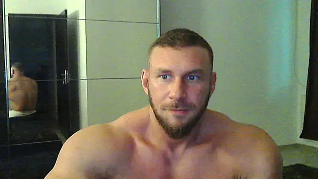 Snapshot of muscularkevin chatting on October 30, 2025, 2:29 pm muscularkevin online show from October 30, 2025, 2:29 pm