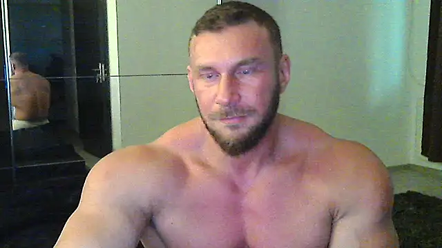 Snapshot of muscularkevin chatting on November 2, 2025, 2:08 pm muscularkevin online show from November 2, 2025, 2:08 pm