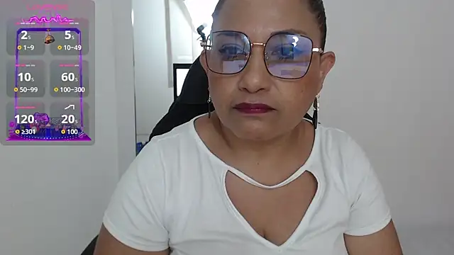 Katha Marck online show from September 12, 2025, 2:17 pm