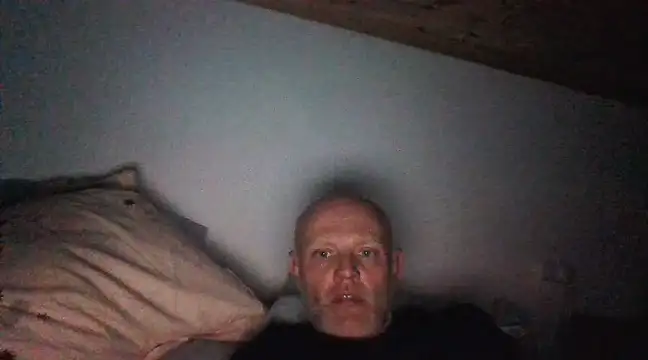 davigochi77bcn online show from March 5, 2025, 2:36 am