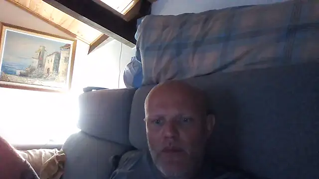 Snapshot of davigochi77bcn chatting on July 16, 2026, 9:21 pm davigochi77bcn online show from July 16, 2026, 9:21 pm