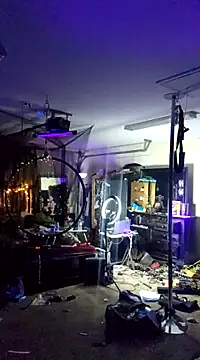 Hotredheadandtoungelasher online show from February 25, 2025, 10:47 am