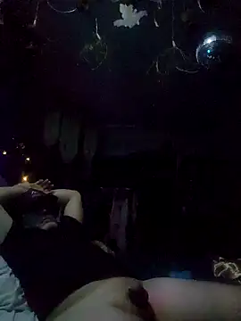 Hotredheadandtoungelasher online show from October 23, 2025, 8:57 am