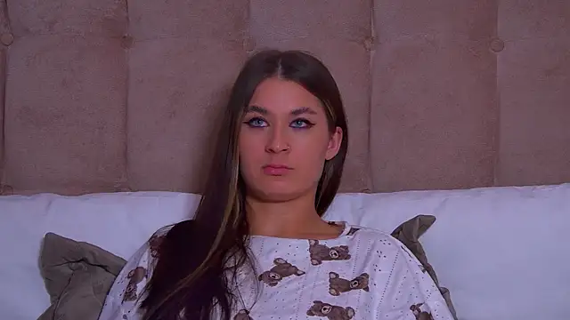 RachelSimpson online show from January 17, 2025, 3:55 am