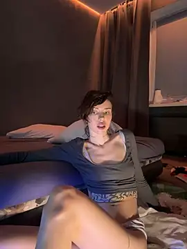 Snapshot of Bastet chatting on January 11, 2025, 6:24 am Bastet online show from January 11, 2025, 6:24 am