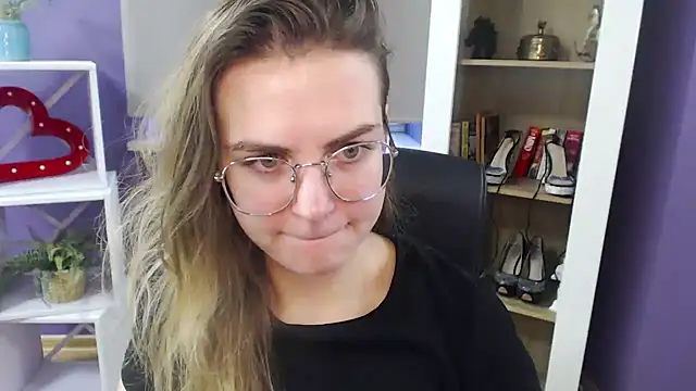 Zoey Erotic online show from January 11, 2025, 11:34 am