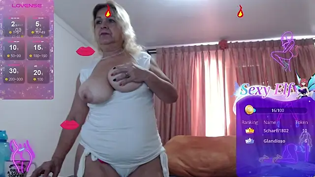 linapalacios online show from May 11, 2026, 2:45 pm