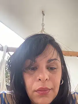 Snapshot of Kataliina chatting on May 1, 2026, 2:21 pm Kataliina online show from May 1, 2026, 2:21 pm