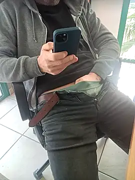 Laviestbelle online show from March 23, 2026, 10:19 am