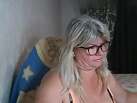 Diana 49 online show from October 3, 2025, 7:49 am