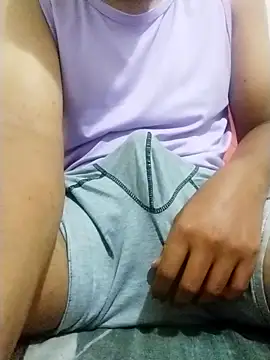 Chocolatinajet online show from May 20, 2026, 2:01 pm