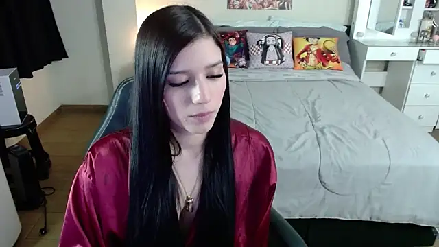 kittykat18x online show from June 14, 2026, 2:35 am