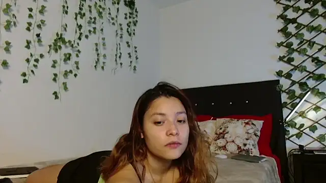 3littleschoolteens online show from October 12, 2025, 9:36 pm