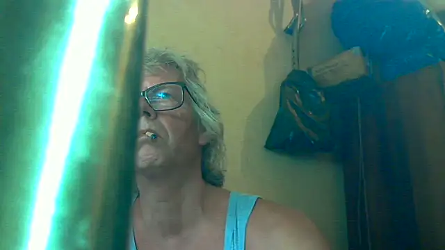 Snapshot of stelletje55 chatting on July 27, 2026, 8:54 am stelletje55 online show from July 27, 2026, 8:54 am