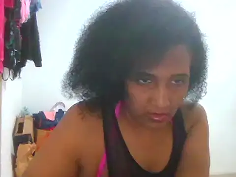 Snapshot of Aishamara chatting on February 17, 2025, 8:04 pm Aishamara online show from February 17, 2025, 8:04 pm