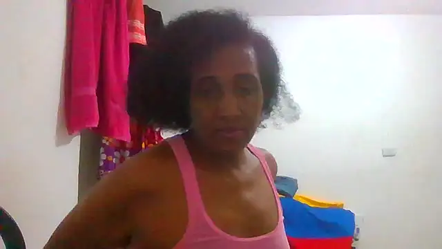 Snapshot of Aishamara chatting on October 4, 2025, 7:06 am Aishamara online show from October 4, 2025, 7:06 am