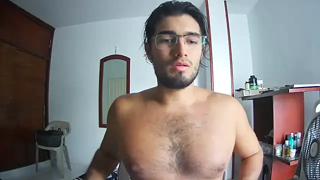 lechero226 online show from December 5, 2025, 7:43 pm