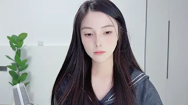 HaagenDazs  online show from October 18, 2025, 12:06 pm