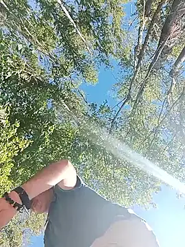 Snapshot of mike9473 chatting on September 17, 2025, 1:46 pm mike9473 online show from September 17, 2025, 1:46 pm